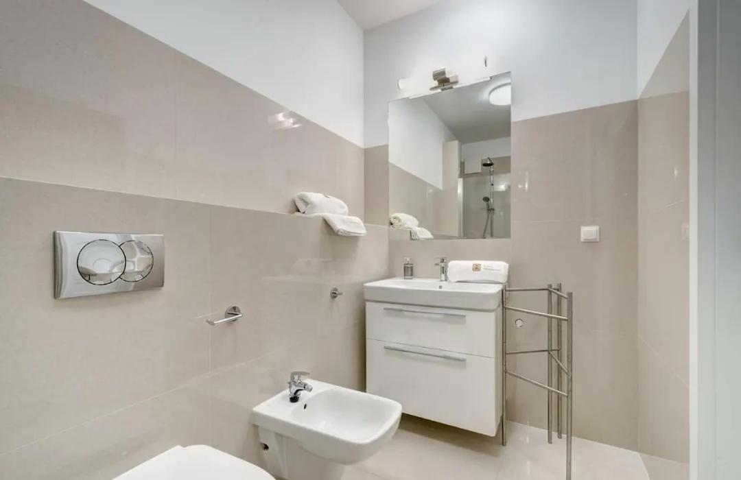Apartamenty Nadmorze Q4Apartments Гданьск Экстерьер фото