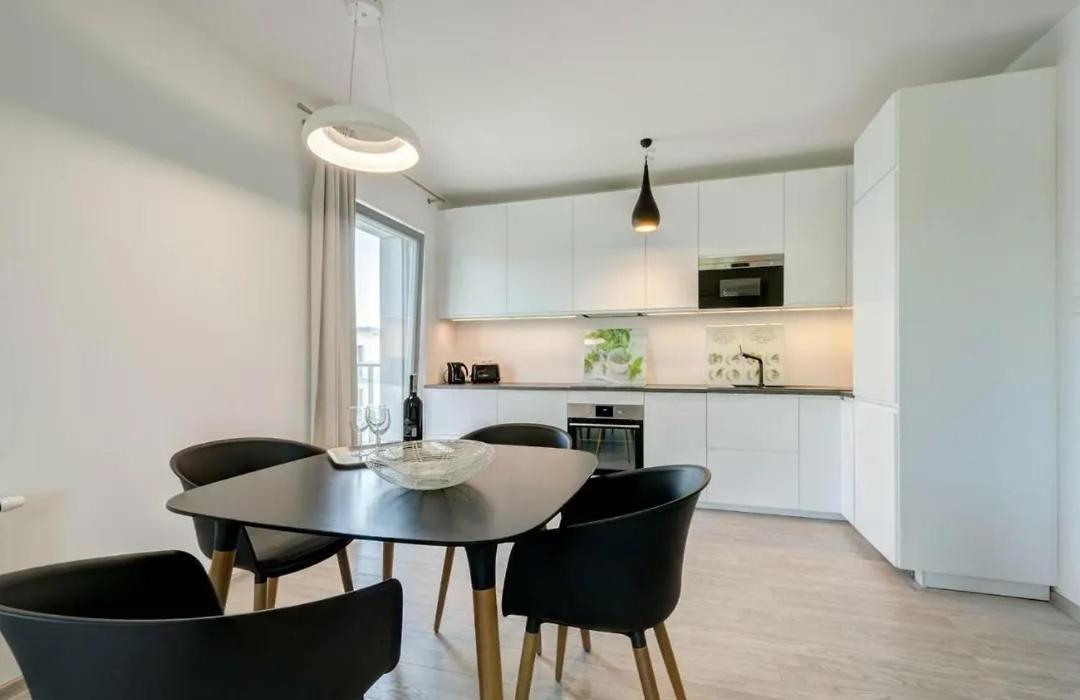 Apartamenty Nadmorze Q4Apartments Гданьск Экстерьер фото